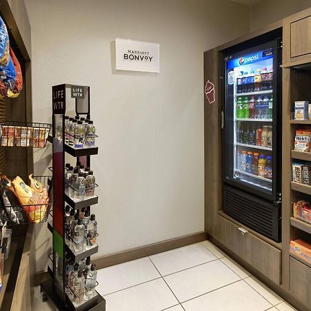 Residence Inn Indianapolis Airport Екстериор снимка