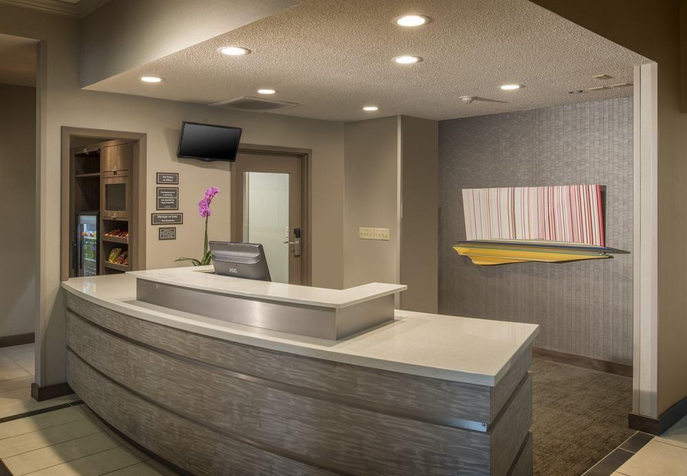 Residence Inn Indianapolis Airport Екстериор снимка