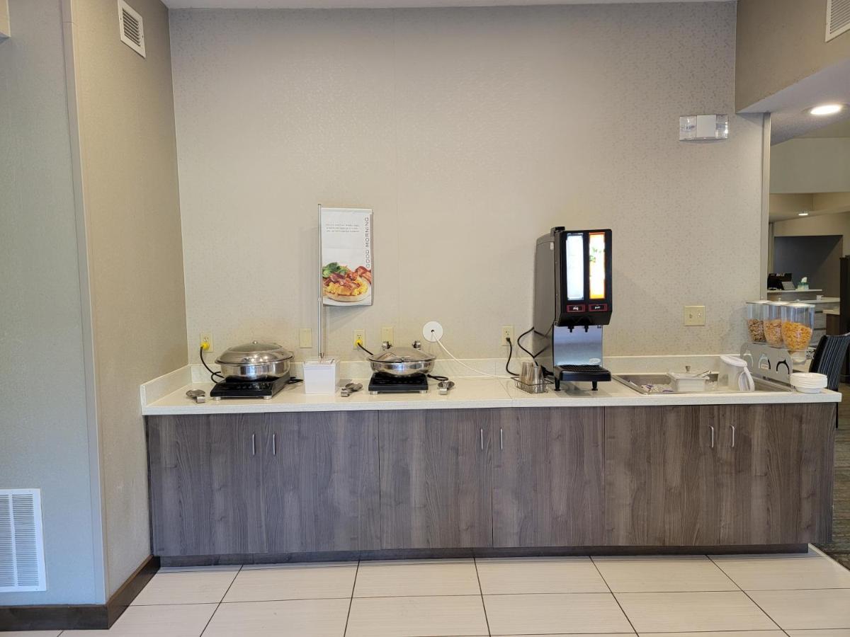 Residence Inn Indianapolis Airport Екстериор снимка