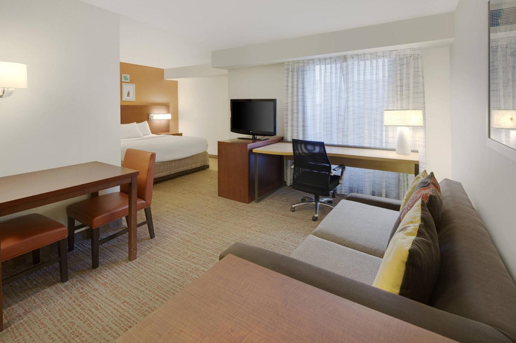 Residence Inn Indianapolis Airport Екстериор снимка