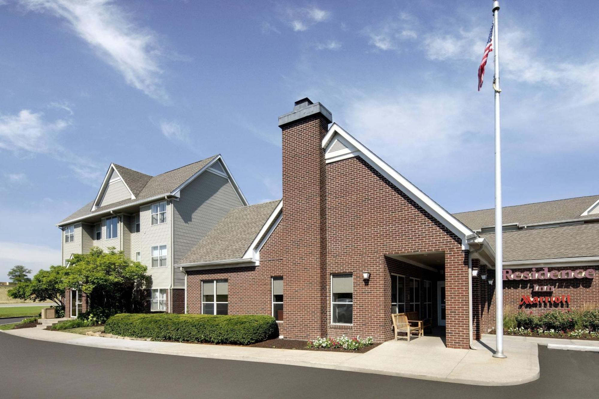 Residence Inn Indianapolis Airport Екстериор снимка