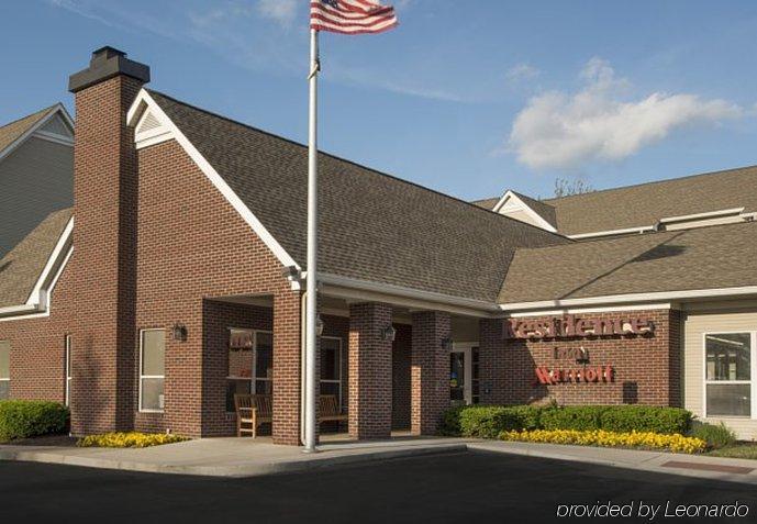 Residence Inn Indianapolis Airport Екстериор снимка