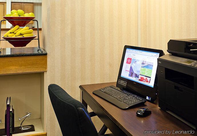 Residence Inn Indianapolis Airport Екстериор снимка