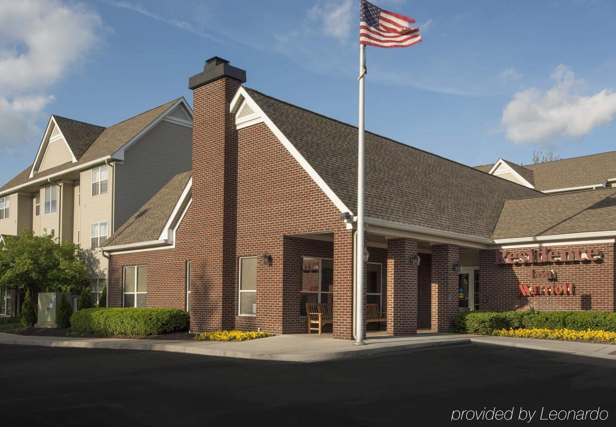 Residence Inn Indianapolis Airport Екстериор снимка